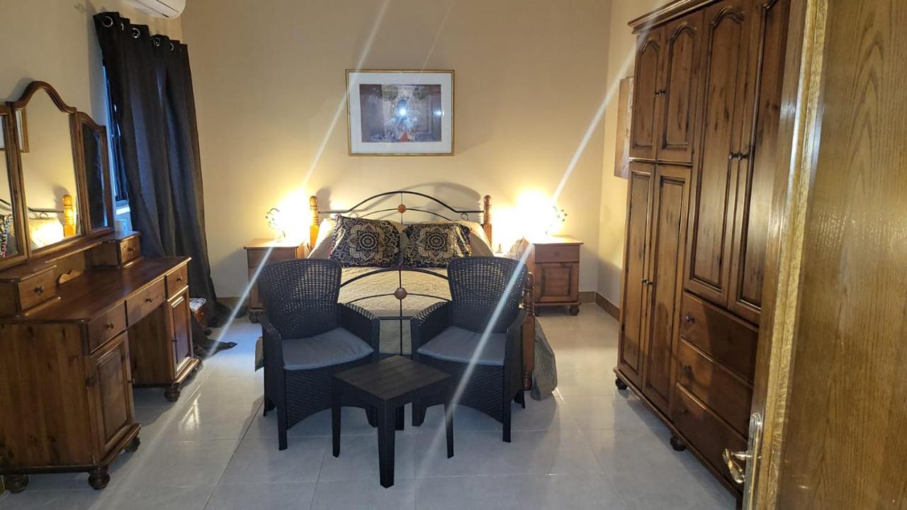 Lotus Apartment Hamrun Eksteriør bilde